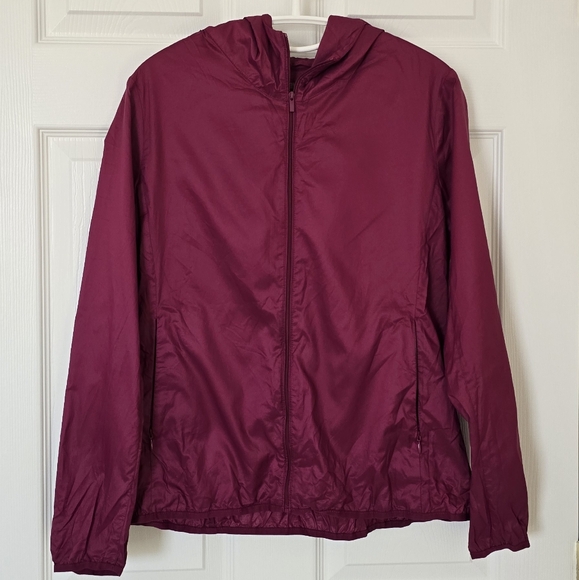 Uniqlo pocketable parka/ windbreaker - Magenta Jacket - Picture 1 of 6
